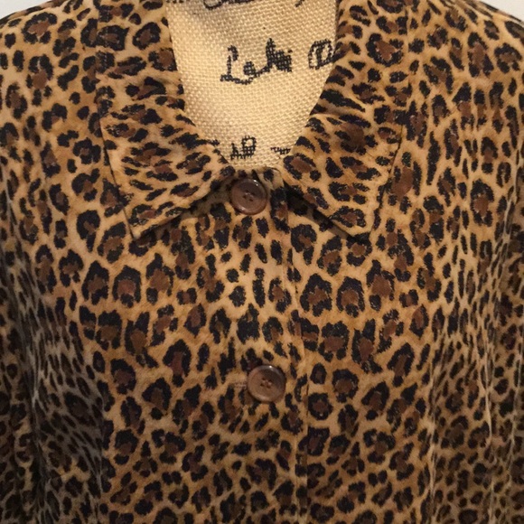 Briggs of New York, women’s 2XL, Button Down ,Leopard Design Jacket - Picture 5 of 8